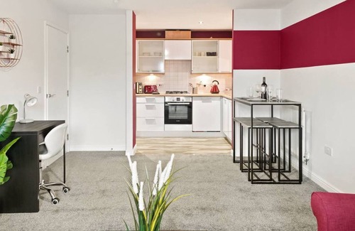 Aylesbury Apartment | 25 Off Weekly Contractor & Family Apt