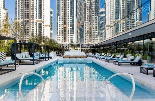Downtown Dubai Hotel | 250 m² Hotel ∙ 127 guests