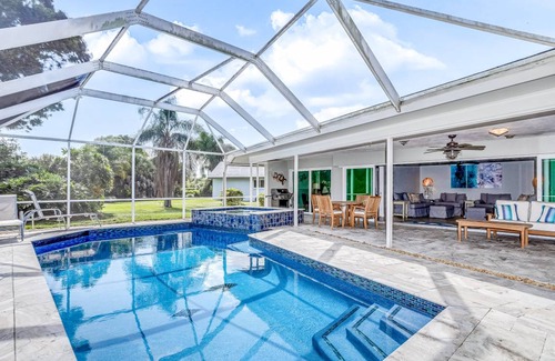 Palm River Estates House | 252 m² House ∙ 5 bedrooms ∙ 10 guests