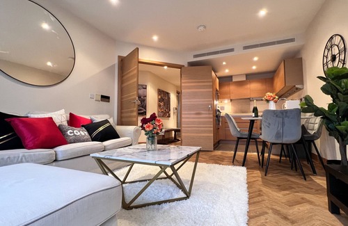 Queenstown Apartment | 2b2b Apt Park + River + Balcony