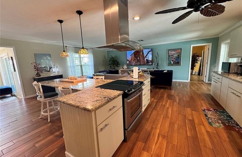 The Meadows House | 2Bd 2Ba Get Away In The Prestigious Meadows Community! Golf, Tennis, and More!