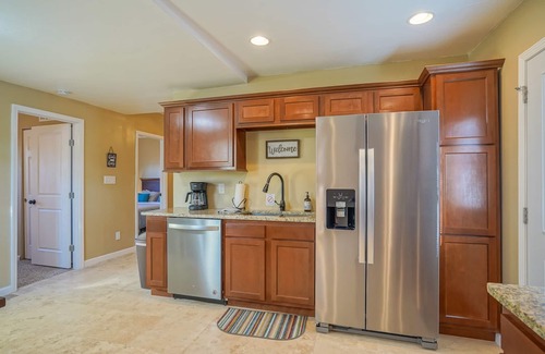 Albuquerque House | 2bd,1ba Remodeled Home w/large yard and Corn Hole Game