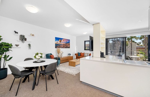 Perth Apartment | 2bdr on Beaufort Street Parking - Mount Lawley