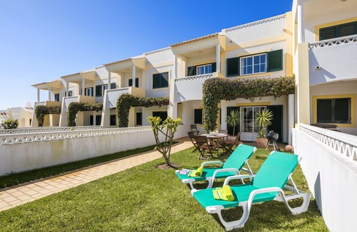 Benagil Villa | 2Bed,3 Bath Villa with Cliff Top Pool + Sea Views