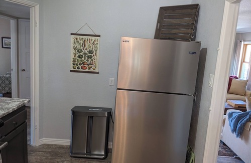 La Madera House | 2BR/2B Comfy Bungalow close to UofA