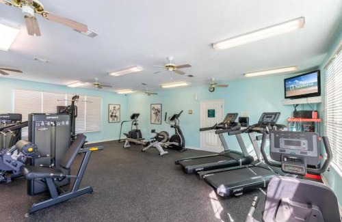 Gulf Shores House | 2br/2ba Full Condo w/Pool & Gym, Sleeps 6