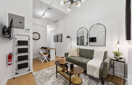Harlem Apartment | 2BR/2BA in Historic Brownstone near Subway