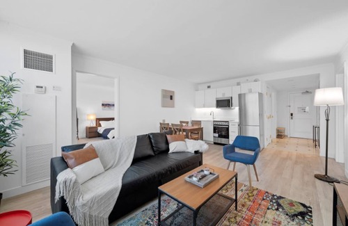 Atlantic City Condo | 2BR 3BA Beachfront Condo CozySuites at Showboat