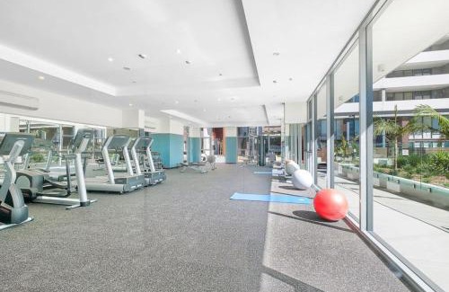 Macquarie Park Apartment | 2BR apt close to MQ shopping centre and university