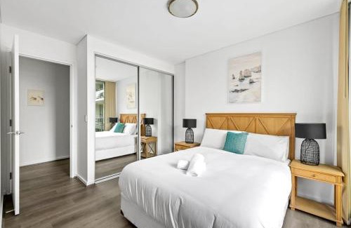 Strathfield Apartment | 2BR Apt in Strathfield Sleeps 6