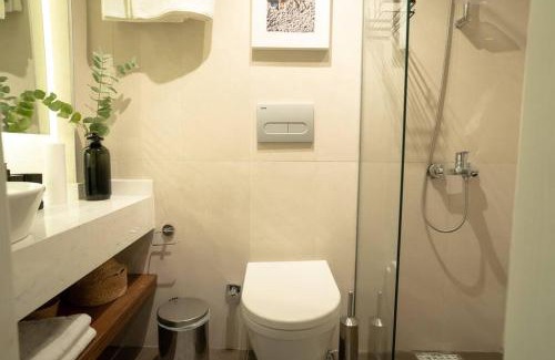 Adalar Apartment | 2BR Designed Flat In The Center of Buyukada