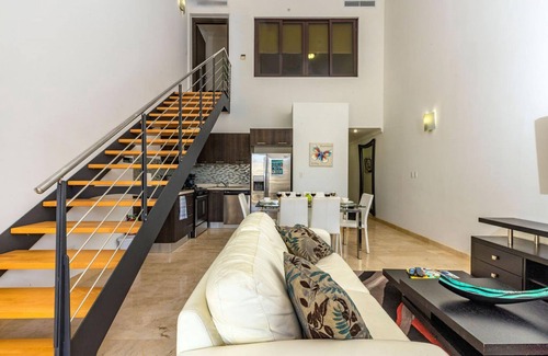 Washington Apartment | 2BR Duplex Palmaruba Condos w Great Location