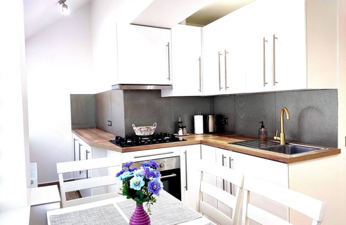 Chisinau Apartment | 2BR&LIVING center city CHISINAU