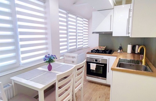 Chisinau Apartment | 2BR&LIVING center city CHISINAU