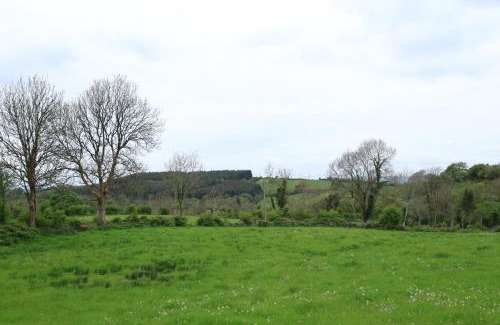 Lecemy House | 2BR Meadow View House close to Donegal Golf Club