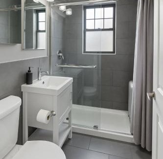 Lakeview Apartment | 2BR Stylishly Apt in Lakeview - OD 3N