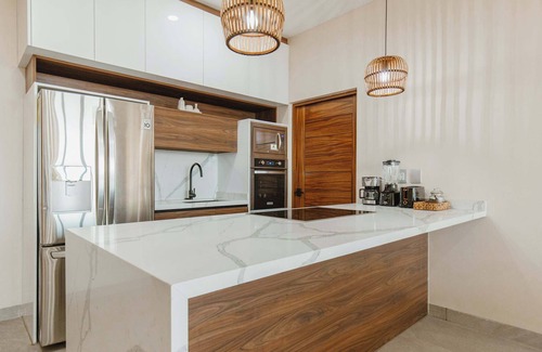 Los Cabos Apartment | 2ndFloor Sea Views & Terrace Facing the Cabo Arch