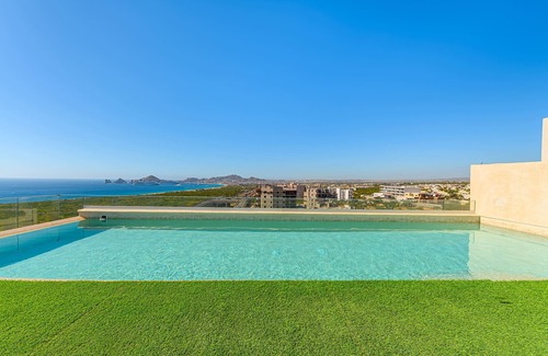 Los Cabos Apartment | 2ndFloor with Roof Access 2 the Best Views in Cabo