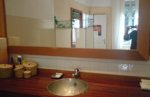 La Conception Apartment | 2pièces charming, large terrace, quiet and sunny, central Marseille