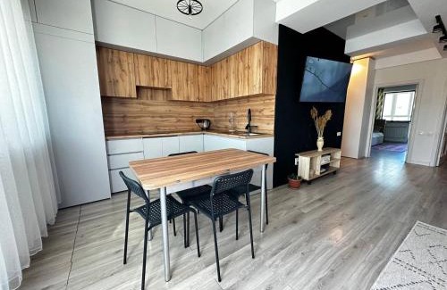 Almaty Apartment | 3-комнатная квартира с летней террасой в ЖК Арай