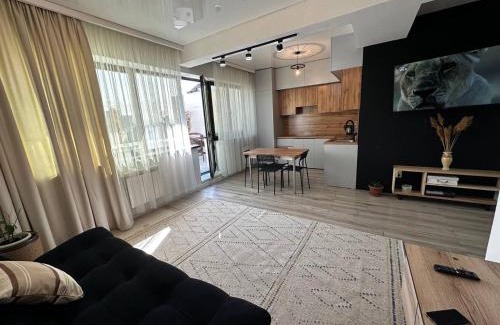 Almaty Apartment | 3-комнатная квартира с летней террасой в ЖК Арай