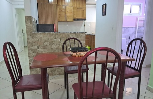 Bir El Djir Apartment | (3-2) CLEANLINESS - CONVENIENCE - SAFETY - TRANQUILITY