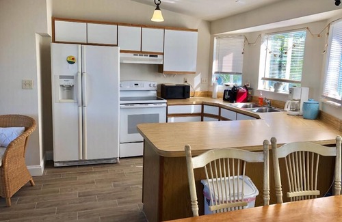 Cutthroat Harbor Estates House | 3/2 Home on Canal with Dock and Ocean Access