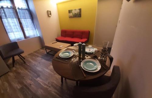Bourg-Saint-Andeol Apartment | 3 Apt T2 COSY de 40 à 50 M2 Idéal pour un déplacement PRO " Les IRIS "