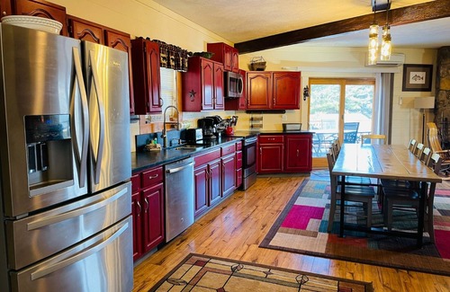 Paradise Point House | 3 Bears Lodge | Enjoy a Private Hot Tub & Lake Access!