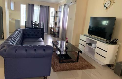 Angeles City Villa | 3 bed 3 bath Friendly, Friendship area, Fibre bdb