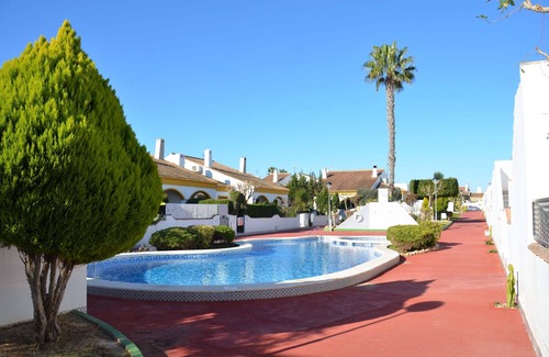 Pueblo Latino House | 3 bed house with pool in Torre de La Horadada. Air conditioning, WiFi & Netflix