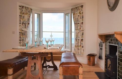 Brixham House | 3 Bed in Brixham 75382