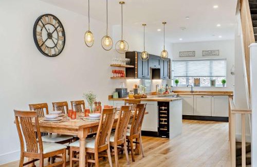 Brixham House | 3 Bed in Brixham 92821