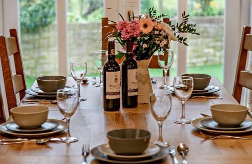 West Lulworth House | 3 Bed in Lulworth Cove DC139