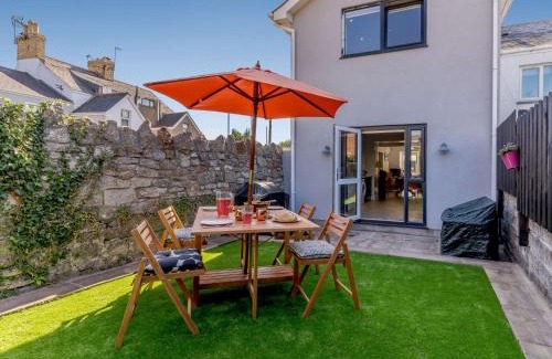 Newton House | 3 Bed in Porthcawl 85193