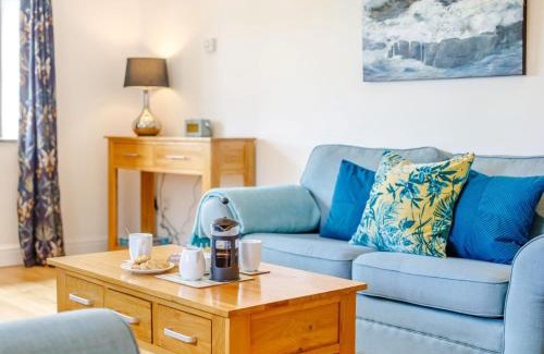 Saint Erth Praze House | 3 Bed in Praa Sands 36258