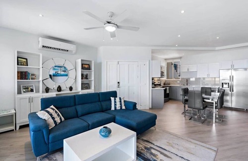 Potrero Condo | 3-Bedroom, 2-Bath Beachfront Condo with Pool