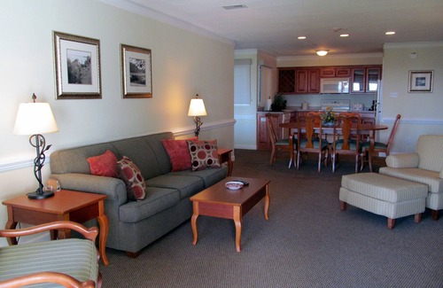 Kingsmill Condo | 3 Bedroom, 3 Bath Condo on the James River in gated Kingsmill