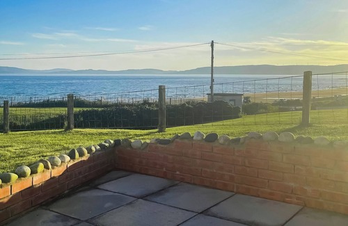 Blackwaterfoot Cottage | 3 bedroom accommodation in Blackwaterfoot