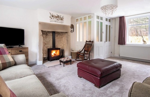 Saddleworth Cottage | 3 bedroom accommodation in Greenfield