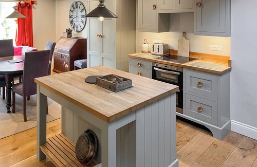 Ampleforth Cottage | 3 bedroom accommodation in Ampleforth, near Helmsley