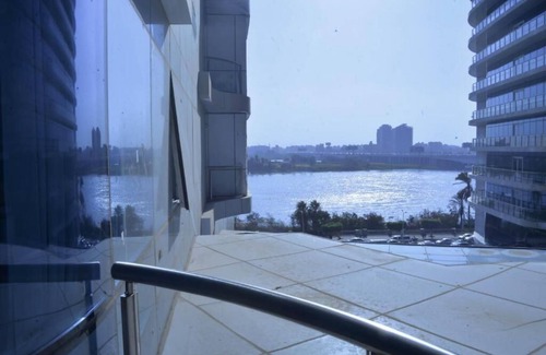 Al-Basatin Apartment | 3-bedroom apartment in charming Cairo Governorate with AC, WiFi