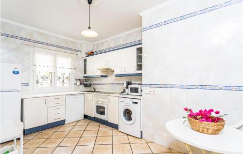Portopetro House | 3 Bedroom Awesome Home In Porto Petro