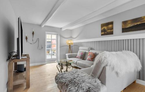 Tversted House | 3 Bedroom Awesome Home In Bindslev