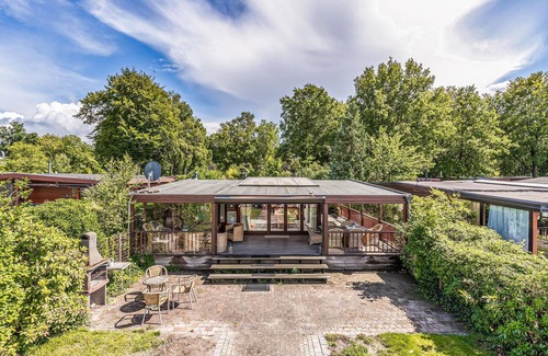 Erm House | 3 bedroom awesome home in Erm