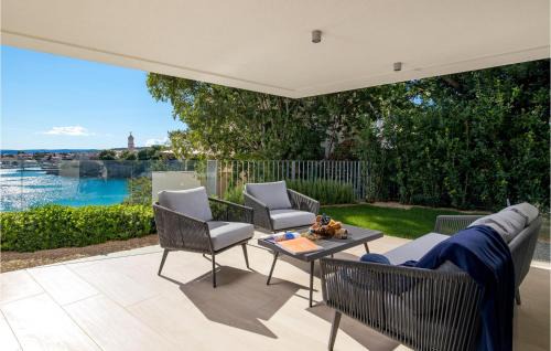 Krk Apartment | 3 Bedroom Beach Front Apartment In Krk