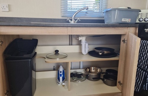 Newquay Cabin | 3 Bedroom Caravan, Sleeps 8, at Parkdean Newquay Holiday Park