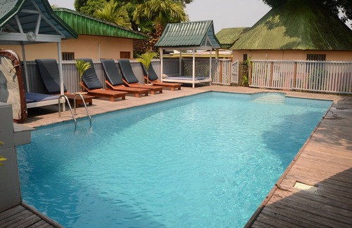 Kribi Ski Chalet | 3 Bedroom Chalet 6 people Acacia 50 M² forest side