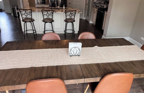 Shorewood House | 3 Bedroom Family Friendly Haven