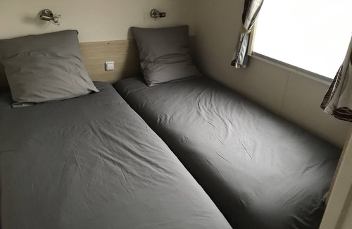 Carcares-Sainte-Croix House | 3-bedroom cottage (8 people) in the Landes overlooking a waterfall and stream